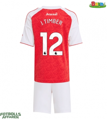 Arsenal Jurrien Timber #12 Hemmaställ Barn 2025-26 Kortärmad (+ Korta byxor)